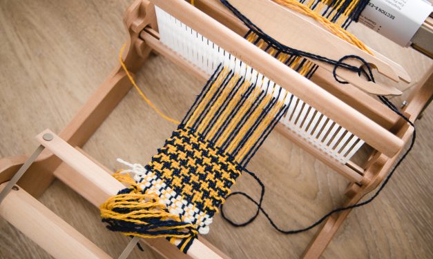 Getting Started Weaving: What You Need as a Beginner
